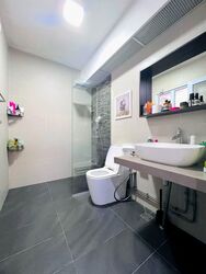 Blk 297A Compassvale Green (Sengkang), HDB Executive #550257611